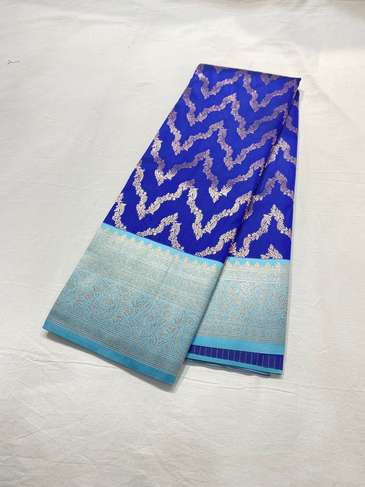 trendy gold zari sarees