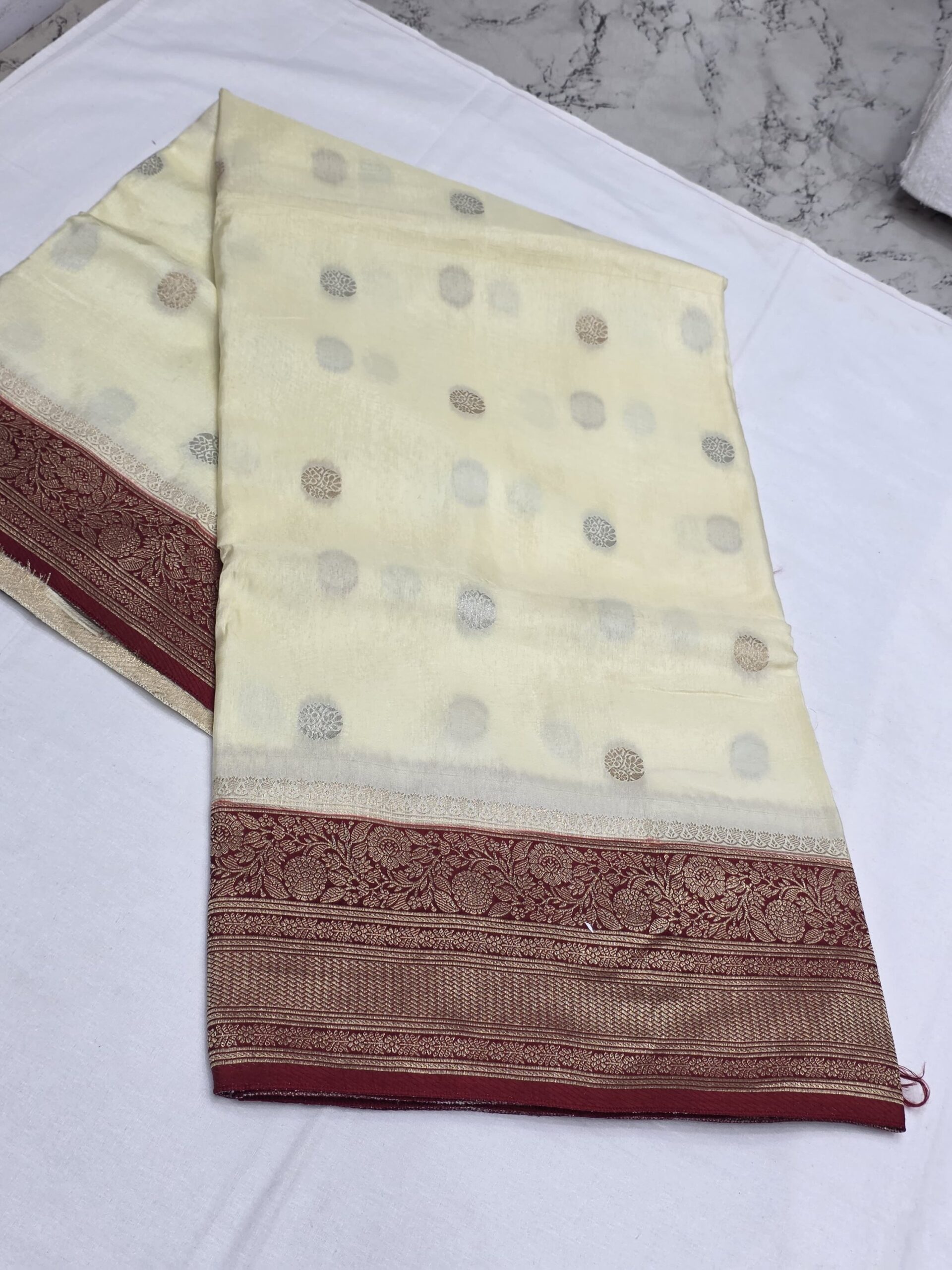Munga Banarasi Sarees